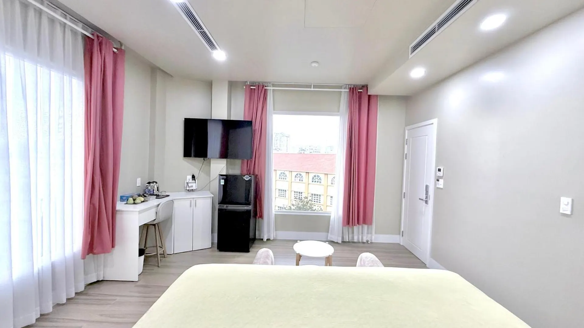 Bao Aurora Oasis Hotel ホーチミン市